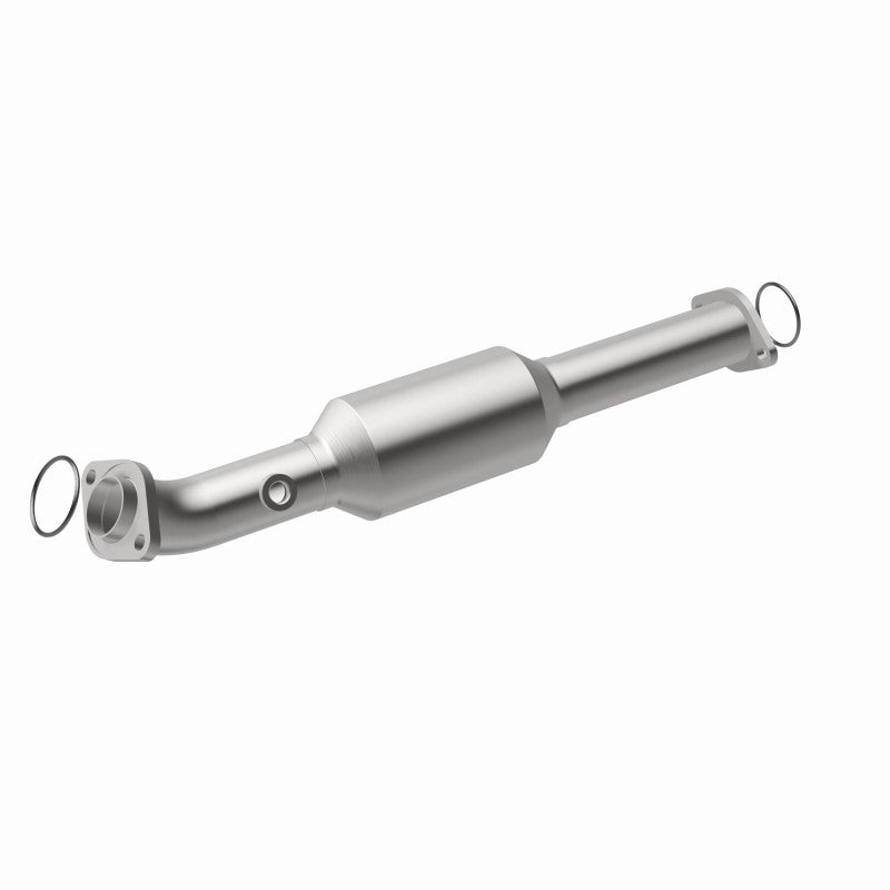 MagnaFlow direct-fit catalytic converter for 2012-2015 Toyota Tacoma 4.0L stainless steel CARB compliant 5592661