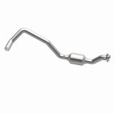 MagnaFlow direct-fit catalytic converter fits 2005 Dodge Ram 1500 3.7L and 2005 Dodge Ram 1500 4.7L stainless steel CARB compliant 4551023