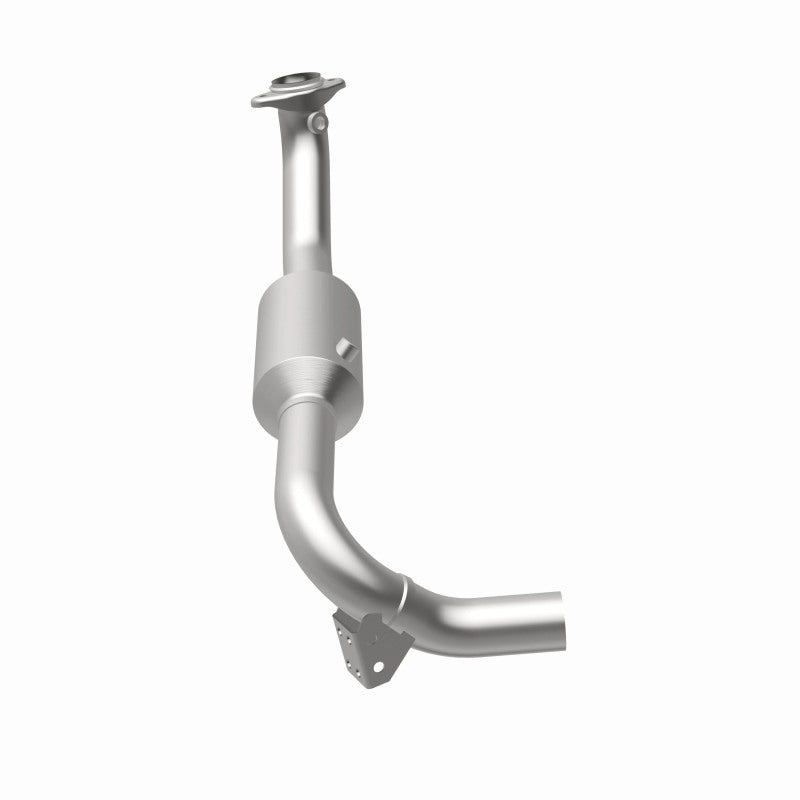 MagnaFlow direct-fit catalytic converter fits 2005 Lincoln Navigator 5.4L stainless steel CARB compliant 4451166