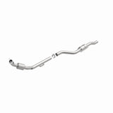 MagnaFlow direct-fit catalytic converter fits 2004-2005 2005 Mercedes-Benz E320 and Mercedes-Benz E500. Hardware is included to eliminate the hassle of working with corroded factor