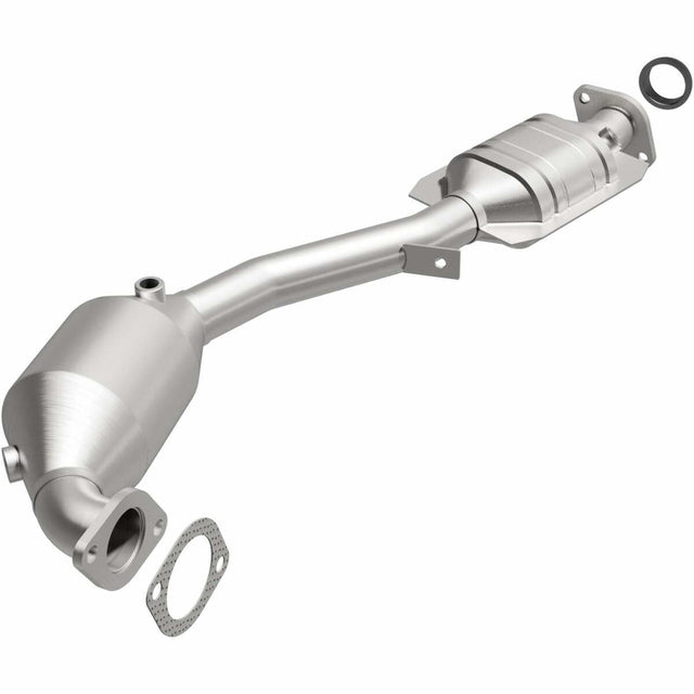 MagnaFlow direct-fit catalytic converter fits 2005 Subaru Outback stainless steel CARB compliant
