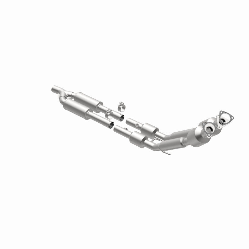 MagnaFlow direct-fit catalytic converter for 2006-2008 VW Passat 3.6L stainless steel CARB compliant 5411799
