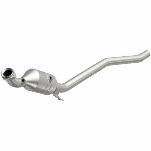t 2006-2011 R350 3.5 L Underbody Direct-Fit Catalytic Converter 52177 Magnaflow MagnaFlow Exhaust Products