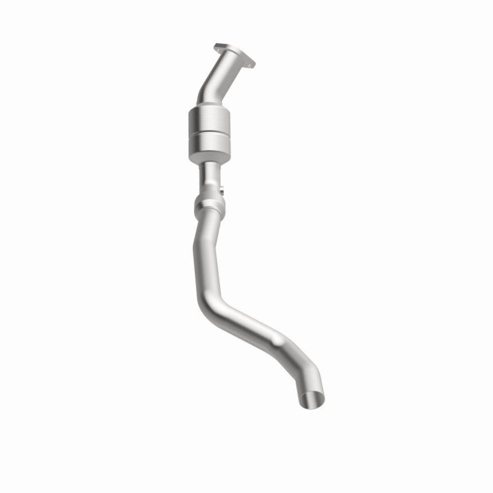 MagnaFlow direct-fit catalytic converter for 2006-2014 Chrysler 5.7L stainless steel CARB compliant 5561584