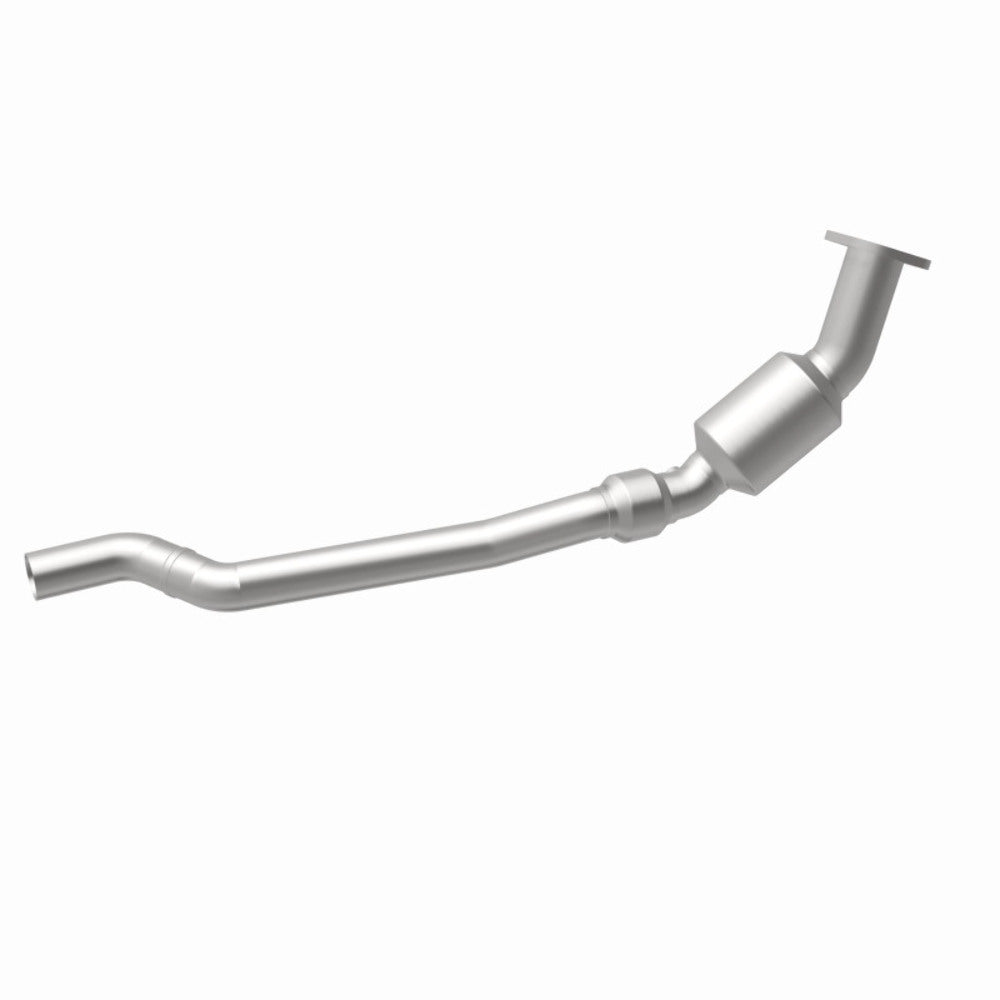 MagnaFlow direct-fit catalytic converter for 2006-2014 Chrysler 5.7L stainless steel CARB compliant 5561585