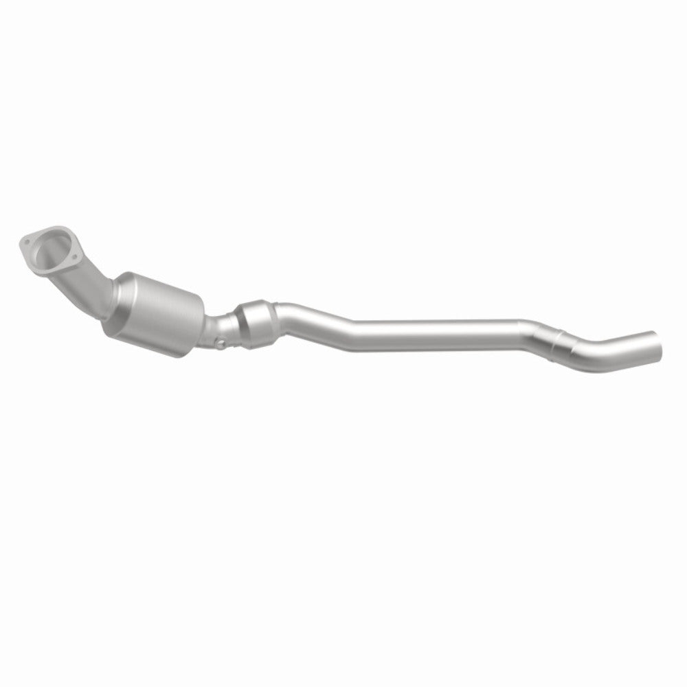 MagnaFlow direct-fit catalytic converter for 2006-2014 Chrysler 5.7L stainless steel CARB compliant 5561585