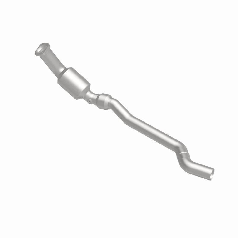 MagnaFlow direct-fit catalytic converter for 2006-2014 Chrysler 5.7L stainless steel CARB compliant 5561585