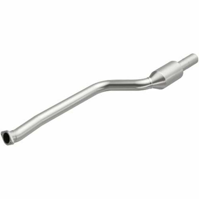 MagnaFlow direct-fit catalytic converter fits 2007-2013 BMW 328i, 2009-2013 BMW 328i xDrive, and more, this and 2006 BMW 325i 3.0L stainless steel CARB compliant 5571765