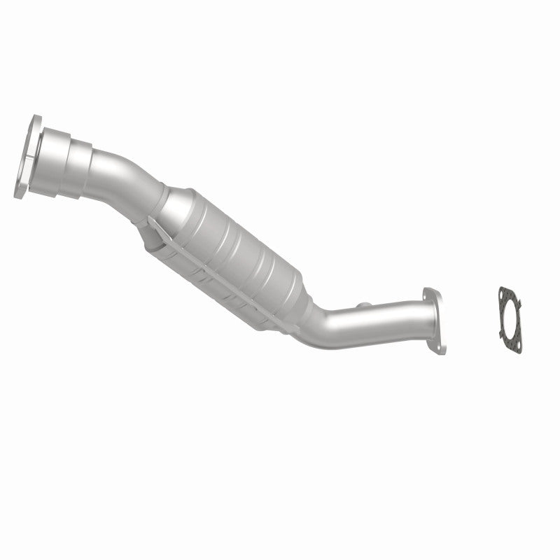 MagnaFlow direct-fit catalytic converter fits 2006 Buick Lucerne 3.8L stainless steel CARB compliant 5461751