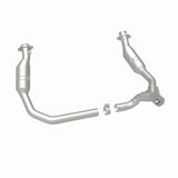 MagnaFlow direct-fit catalytic converter fits 2006 Dodge Ram 1500 4.7L stainless steel CARB compliant 4551291
