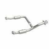 MagnaFlow direct-fit catalytic converter fits 2006 Ford Explorer and 2006 Mercury Mountaineer and 2006 Ford Explorer 4.6L stainless steel CARB compliant 5451672