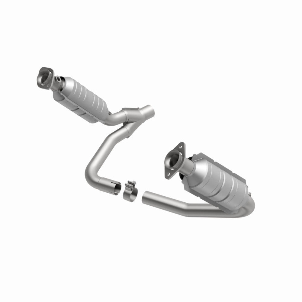 MagnaFlow direct-fit catalytic converter fits 2006 Mitsubishi Raider 3.7L stainless steel CARB compliant 4451627