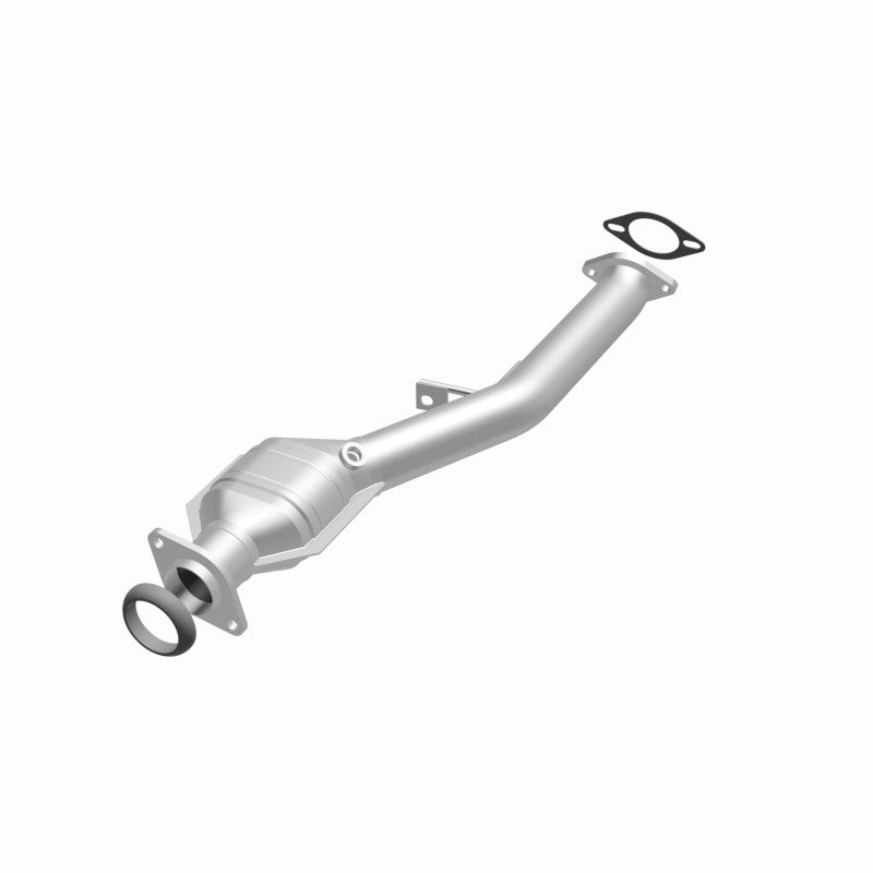 MagnaFlow direct-fit catalytic converter fits 2006-2008 Subaru Forester and 2006 Saab 9-2X. Avoid potential exhaust leaks by using the included gaskets to get a proper seal and 200