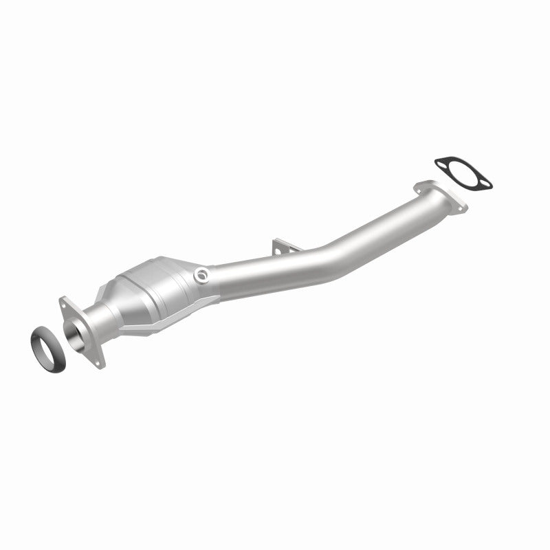 MagnaFlow direct-fit catalytic converter fits 2006-2008 Subaru Forester and 2006 Saab 9-2X. Avoid potential exhaust leaks by using the included gaskets to get a proper seal and 200