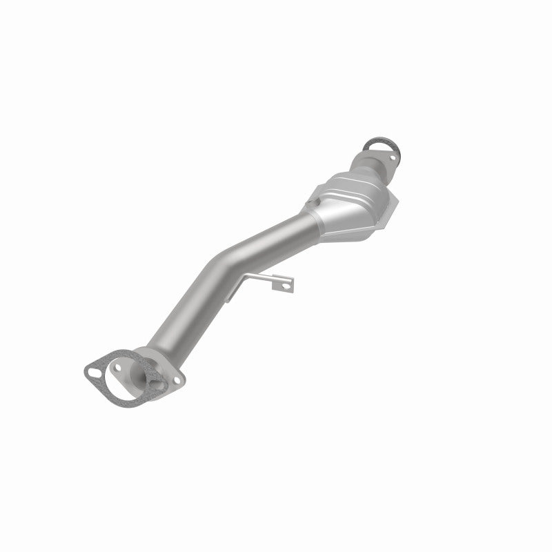 MagnaFlow direct-fit catalytic converter fits 2006-2008 Subaru Forester and 2006 Saab 9-2X. Avoid potential exhaust leaks by using the included gaskets to get a proper seal and 200