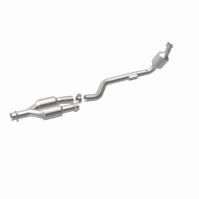 MagnaFlow direct-fit catalytic converter for 2007-2008 Chrysler 3.2L stainless steel CARB compliant 5411188