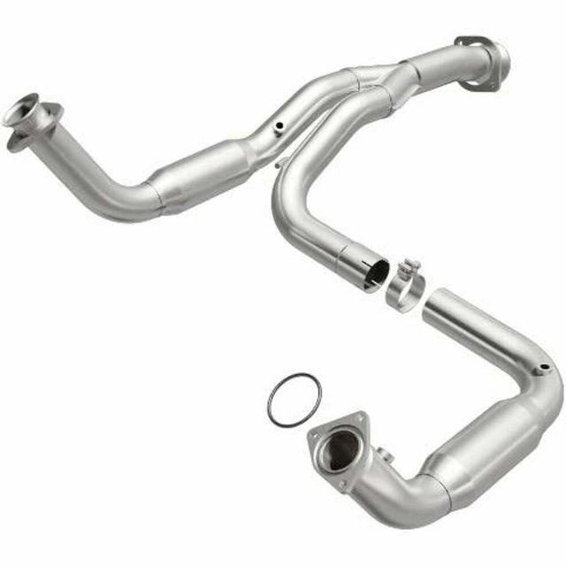 MagnaFlow direct-fit catalytic converter for 2007-2010 Chevy Silverado 2500 stainless steel CARB compliant 5451644