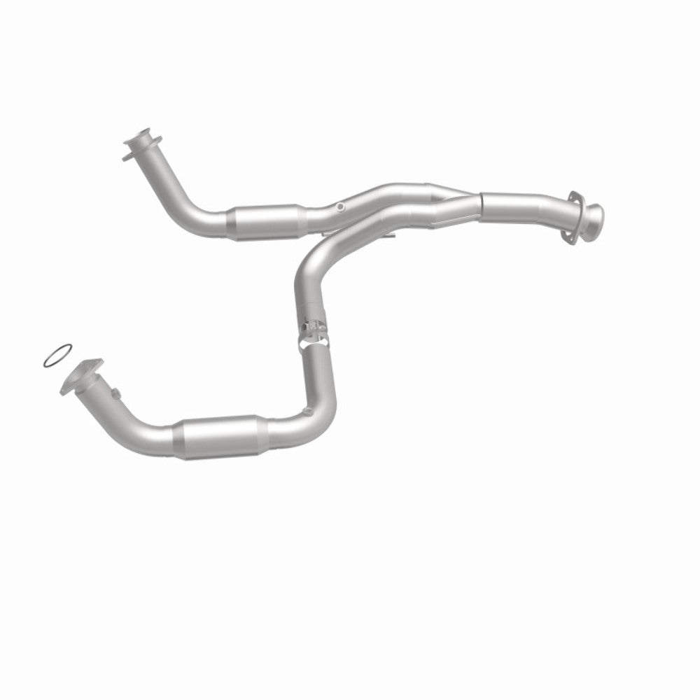 MagnaFlow direct-fit catalytic converter for 2007-2010 Chevy Silverado 2500 stainless steel CARB compliant 5451644