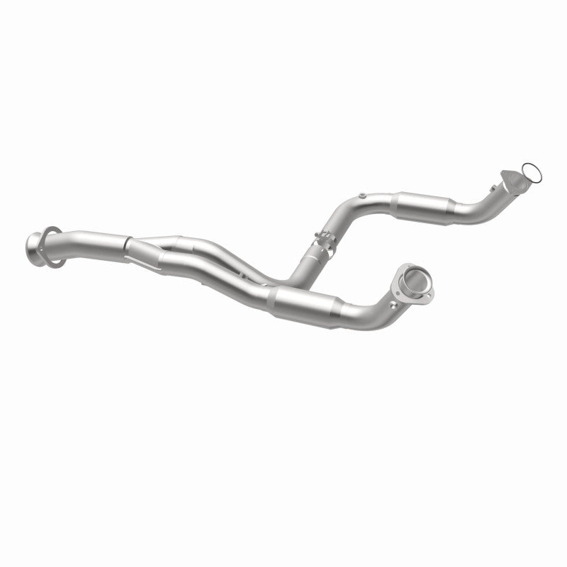 MagnaFlow direct-fit catalytic converter for 2007-2010 Chevy Sierra 2500 6.0L stainless steel CARB compliant 4551644