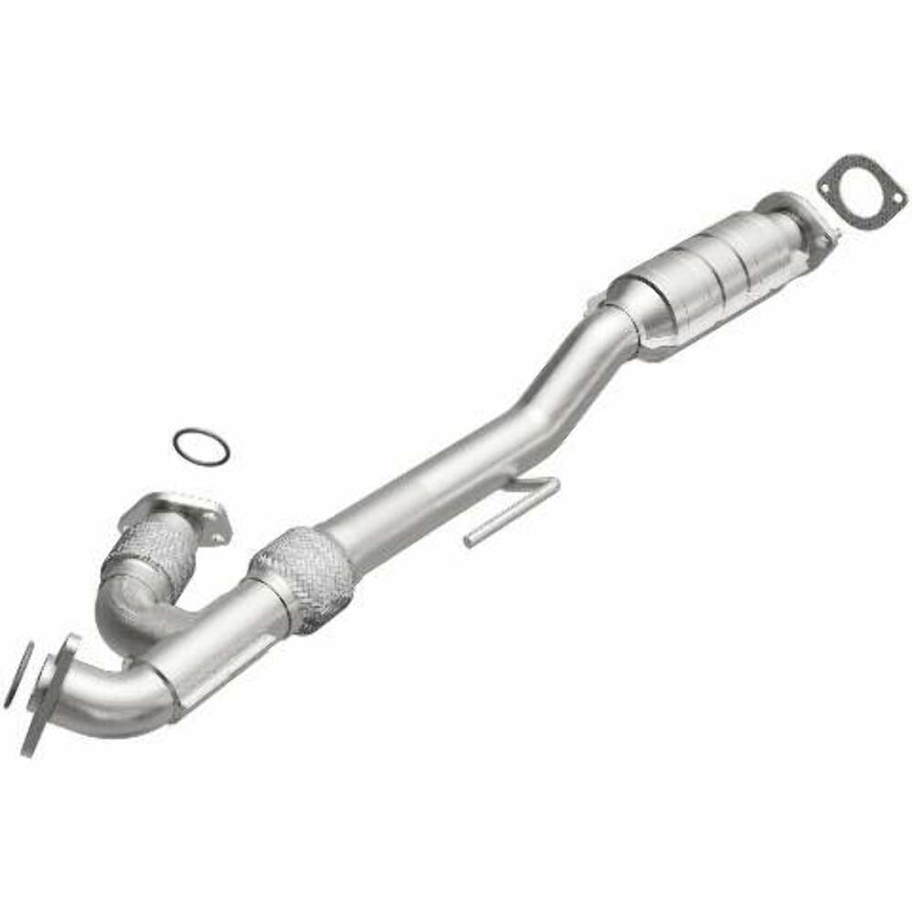 MagnaFlow direct-fit catalytic converter for 2007-2018 Nissan Altima 3.5 inch inlet/outlet stainless steel CARB compliant OBDII 52190