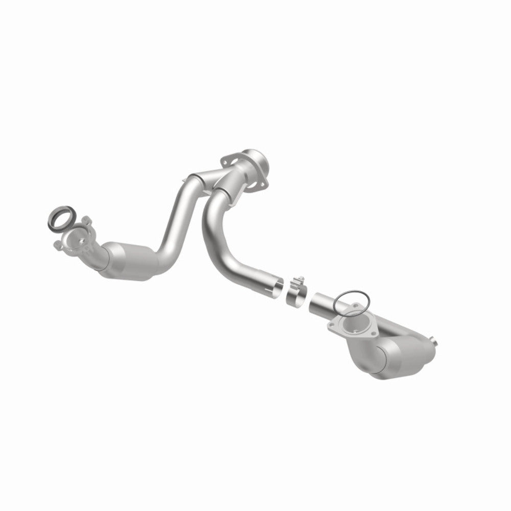 MagnaFlow direct-fit catalytic converter for 2007-2008 Cadillac 6.2L stainless steel CARB compliant 5451631