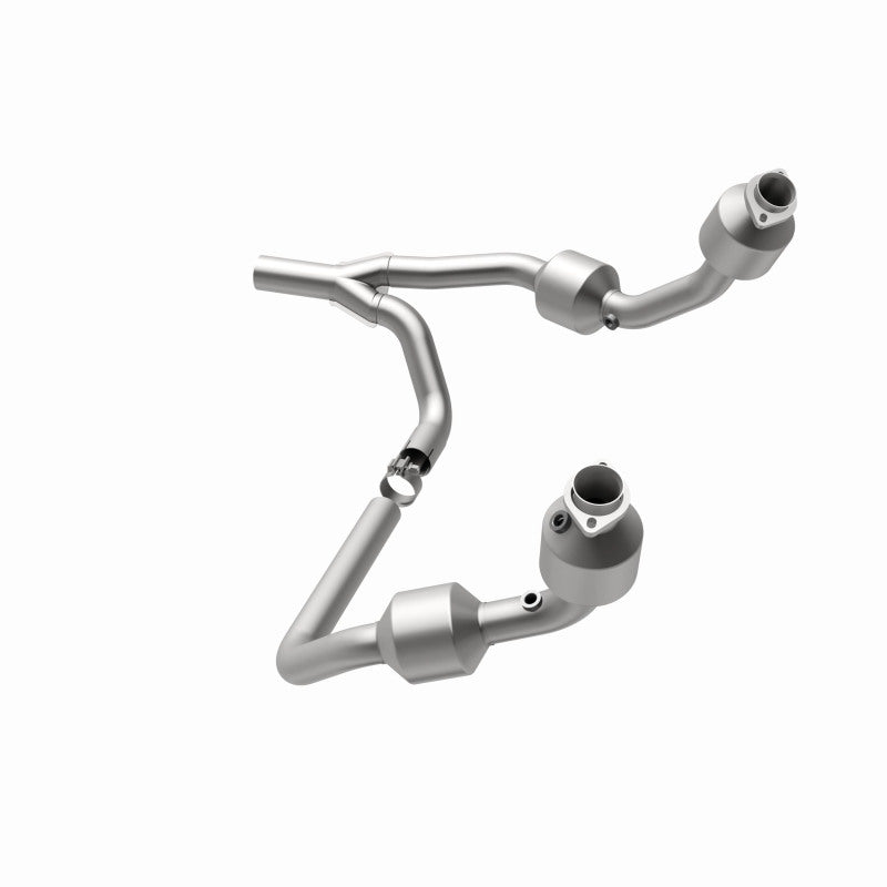 MagnaFlow direct-fit catalytic converter for 2007-2009 Jeep Wrangler 3.8L stainless steel CARB compliant 5582689