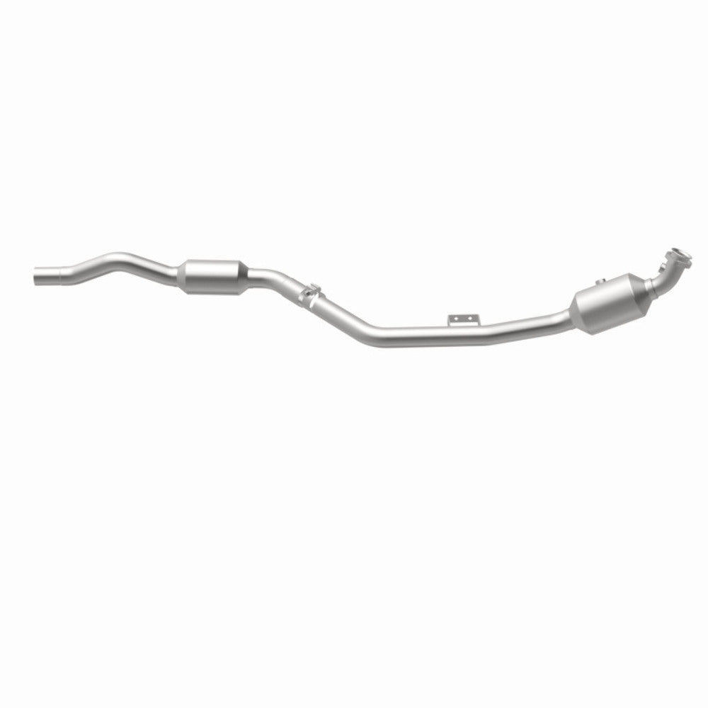 MagnaFlow direct-fit catalytic converter for 2007-2009 Mercedes-Benz 3.5L stainless steel CARB compliant 551666