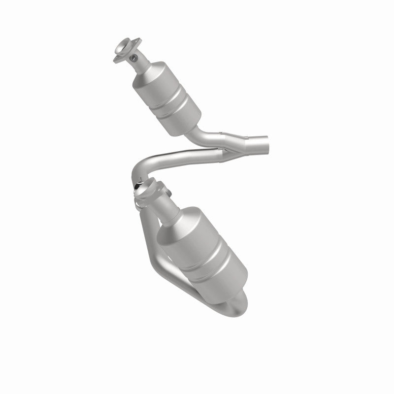 MagnaFlow direct-fit catalytic converter fits 2007-2009 Dodge Dakota and Mitsubishi Raider. Hardware is included to eliminate the hassle of working with corroded factory parts and 