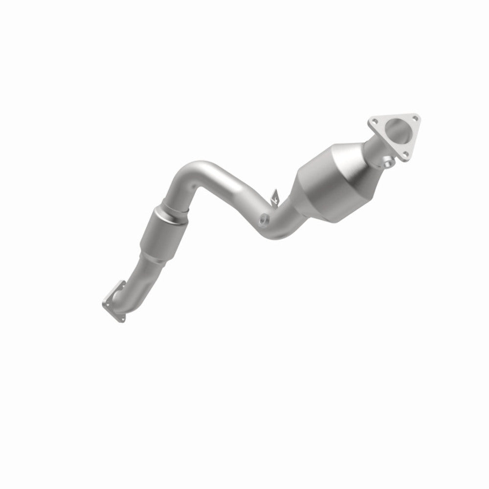 MagnaFlow direct-fit catalytic converter fits 2007-2010 Audi Q7 3.6L and 2008-2010 Volkswagen Touareg 3.6L 3.6 inch inlet/outlet stainless steel CARB compliant OBDII 52586