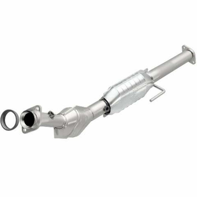 MagnaFlow direct-fit catalytic converter fits 2007-2011 Ford Ranger 2.3L and 2007-2011 RANGER 2.3L stainless steel CARB compliant OBDII 52112