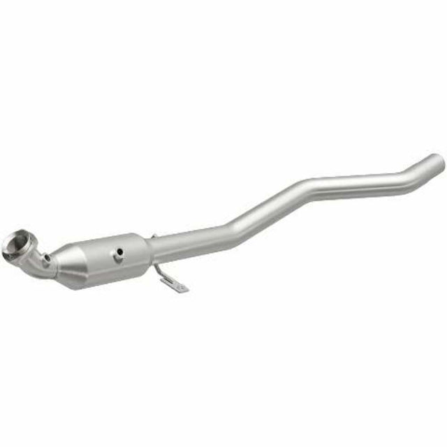 t 2007-2012 GL450 4.6 L Underbody Direct-Fit Catalytic Converter 52173 Magnaflow MagnaFlow Exhaust Products