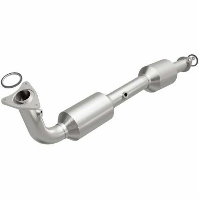 MagnaFlow direct-fit catalytic converter for 2007-2009 Toyota Tundra 4.0L stainless steel CARB compliant 5582626