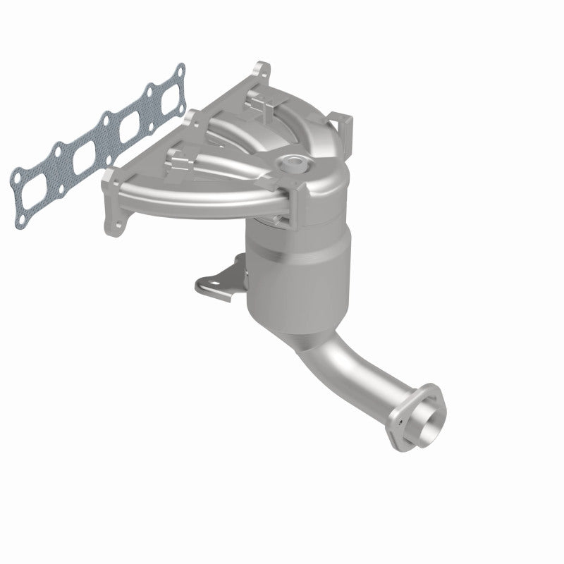 MagnaFlow direct-fit catalytic converter fits 2017 Jeep Compass, 2017 Jeep Patriot, and additional vehicles. Avoid potential exhaust leaks by using the included gaskets to get a pr