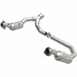 MagnaFlow direct-fit catalytic converter fits 2007 Dodge Ram 1500 4.7L stainless steel CARB compliant 5551291
