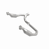 MagnaFlow direct-fit catalytic converter fits 2007 Dodge Ram 1500 4.7L stainless steel CARB compliant 5551291