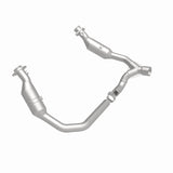 MagnaFlow direct-fit catalytic converter fits 2007 Dodge Ram 1500 4.7L stainless steel CARB compliant 5551291