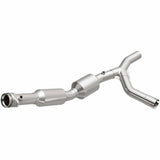 MagnaFlow direct-fit catalytic converter fits 2007 Ford E-250 and 2007 Ford E-150, this and 2007 Ford E-150 4.6L stainless steel CARB compliant 5582310
