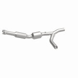MagnaFlow direct-fit catalytic converter fits 2007 Ford E-250 and 2007 Ford E-150, this and 2007 Ford E-150 4.6L stainless steel CARB compliant 5582310