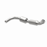 MagnaFlow direct-fit catalytic converter fits 2007 Ford E-150 4.6L and 2007 Ford E-250 4.6L stainless steel CARB compliant 5582311
