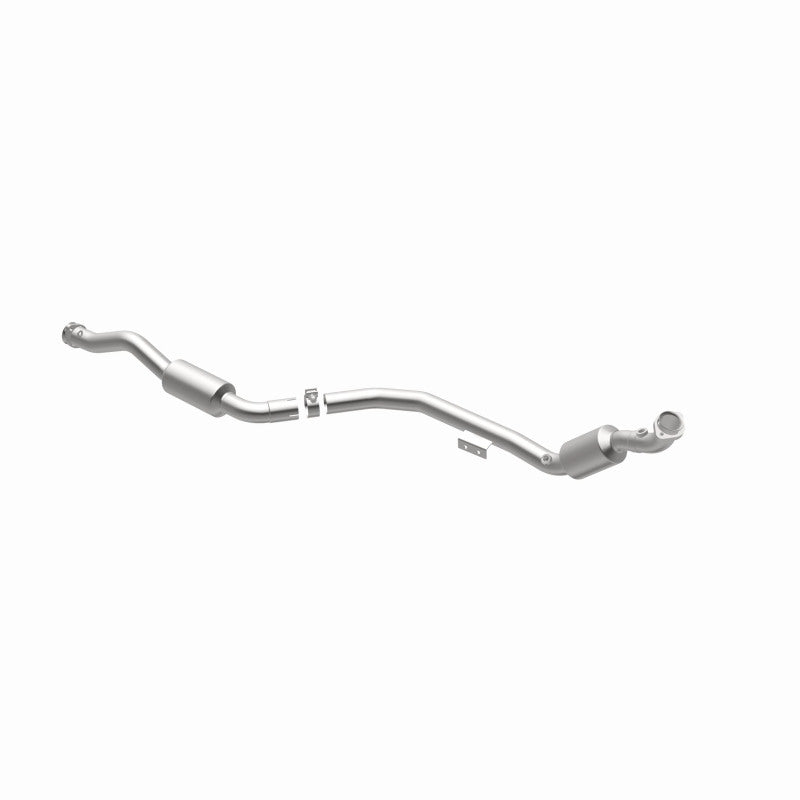 MagnaFlow direct-fit catalytic converter fits 2007 Mercedes-Benz E350 3.5L stainless steel CARB compliant 5411639