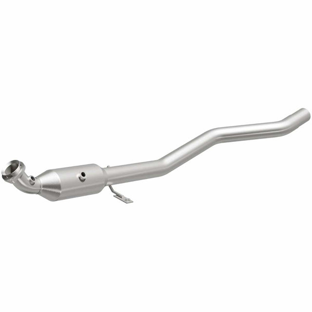 MagnaFlow direct-fit catalytic converter fits 2007 Mercedes-Benz GL450 4.7L and 2007 Mercedes-Benz GL450 4.6L stainless steel CARB compliant 5451173