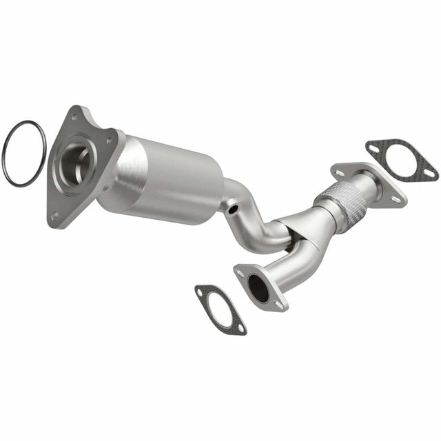 MagnaFlow direct-fit catalytic converter fits 2007 Pontiac G6 and 2007 Saturn Aura. Avoid potential exhaust leaks by using the included gaskets to get a proper seal and 2007 Pontia
