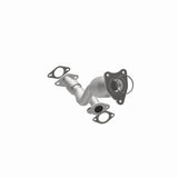 MagnaFlow direct-fit catalytic converter fits 2007 Pontiac G6 and 2007 Saturn Aura. Avoid potential exhaust leaks by using the included gaskets to get a proper seal and 2007 Pontia