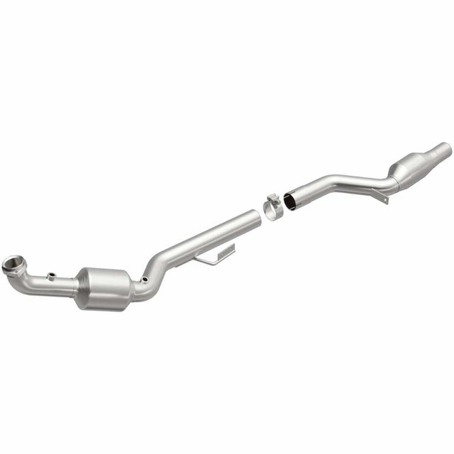 MagnaFlow direct-fit catalytic converter for 2008-2010 Mercedes-Benz stainless steel CARB compliant 5411702