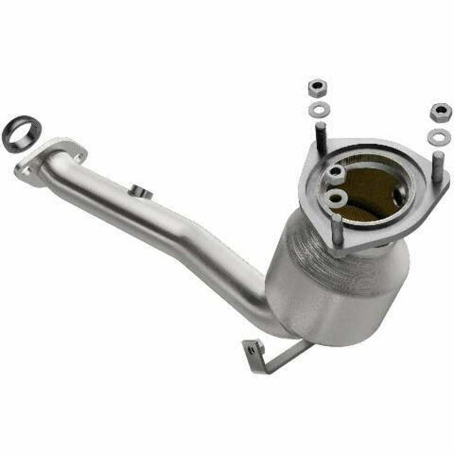 t 2008-2009 SX4 2.0L Underbody Direct-Fit Catalytic Converter 52141 Magnaflow MagnaFlow Exhaust Products