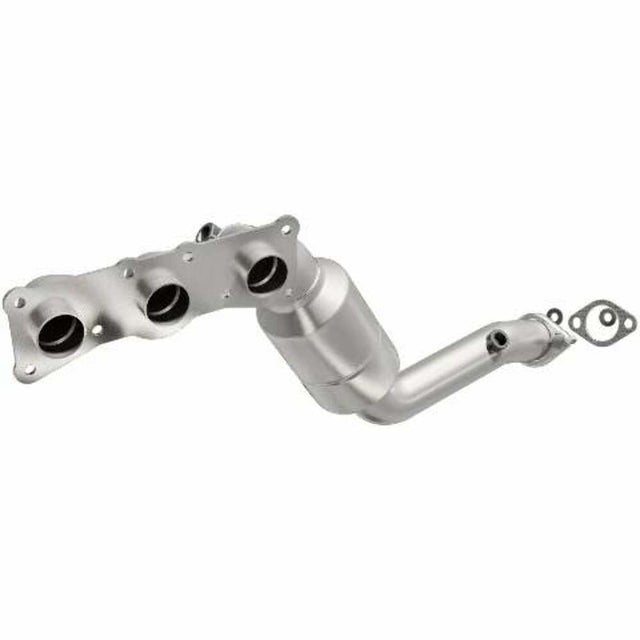 MagnaFlow direct-fit catalytic converter for 2008-2010 BMW 3.0L stainless steel CARB compliant 5531222