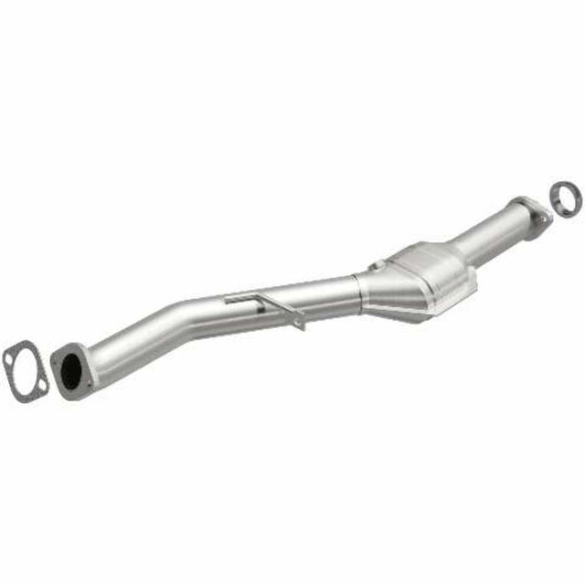 MagnaFlow direct-fit catalytic converter for 2008-2014 Subaru 2.5L stainless steel CARB compliant 5421012