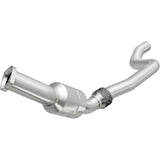 MagnaFlow direct-fit catalytic converter fits 2008 Chrysler 300C 5.7L driver side 5.7L driver side stainless steel CARB compliant OBDII 51584