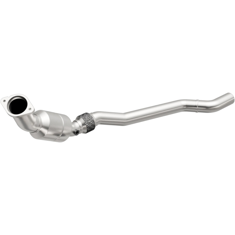 MagnaFlow direct-fit catalytic converter fits 2008 Chrysler 300C 5.7L passenger side 5.7L passenger side stainless steel CARB compliant OBDII 51585