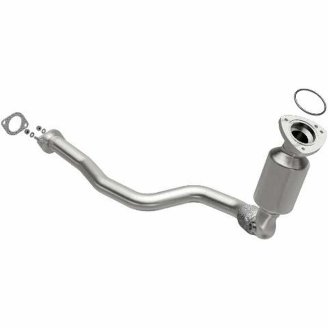 MagnaFlow direct-fit catalytic converter fits 2007-2009 Suzuki XL-7, 2008-2009 Chevrolet Equinox, and more, this and 2008 EQUINOX 3.6L stainless steel CARB compliant 52096